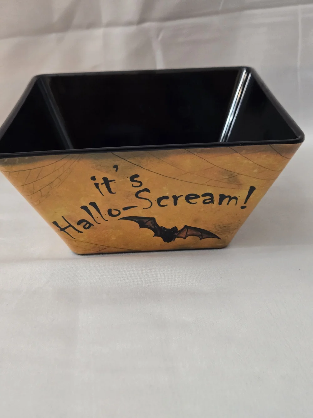Certified International Tracy Flickinger Halloween Bat Square Serving Bowl 7